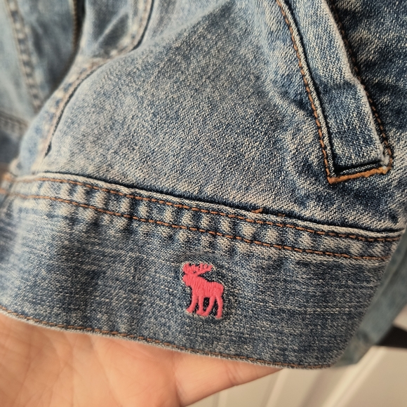 Abercrombie & Fitch Blue Denim Jacket with Hood - Picture 2 of 5
